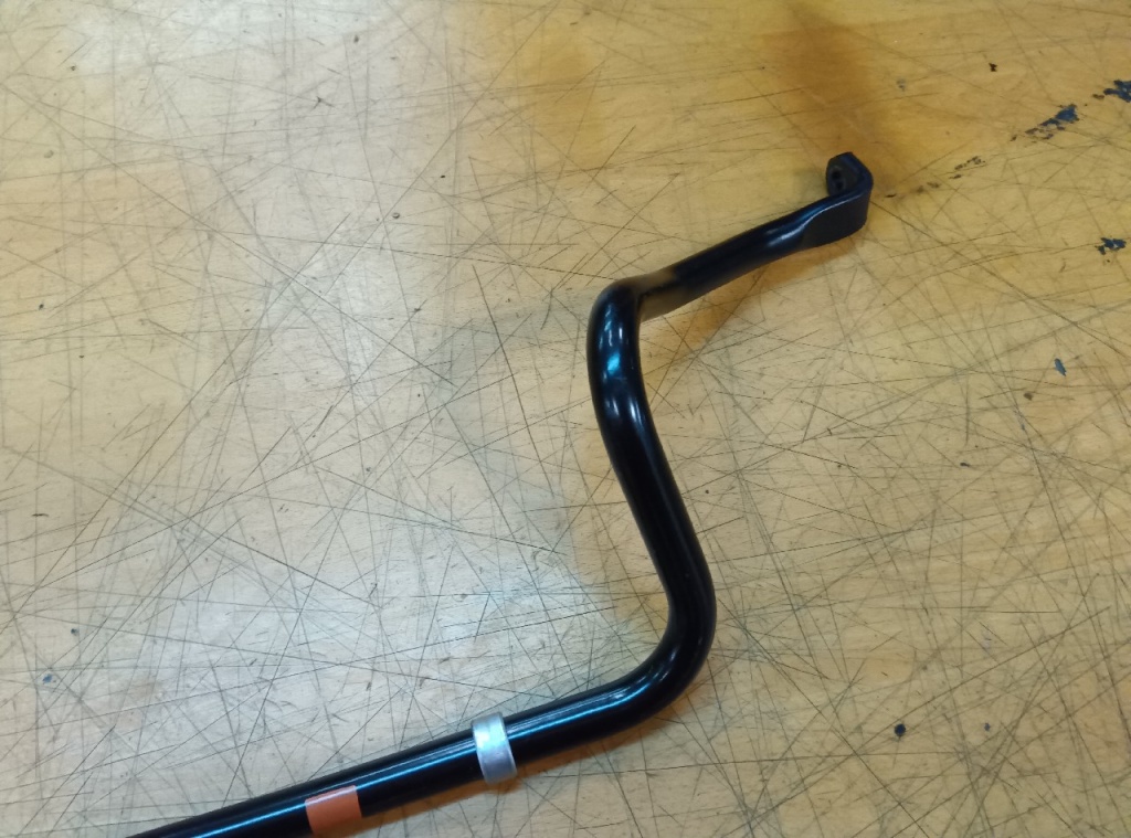 Mazda - MAZDA2 genuine stabilizer