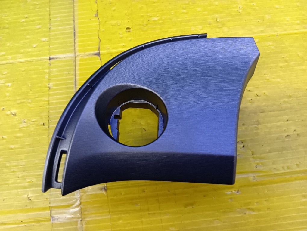Toyota - 30 series Prius genuine audio panel