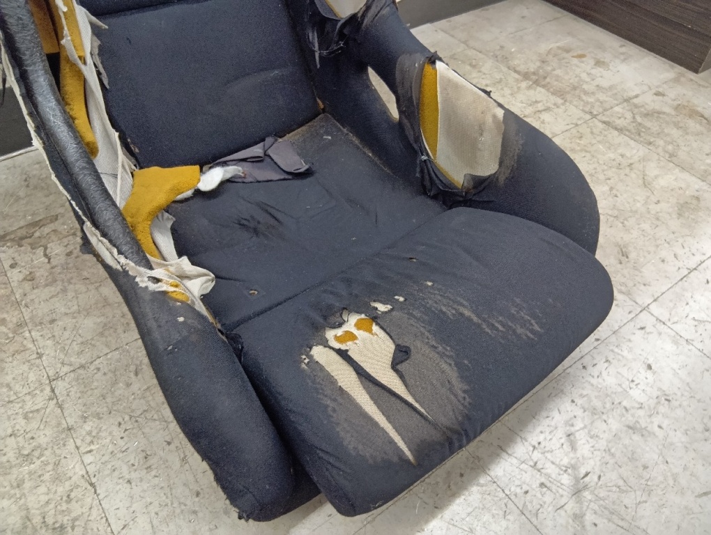 Recaro - Poor condition! Full bucket seat (SP-G)