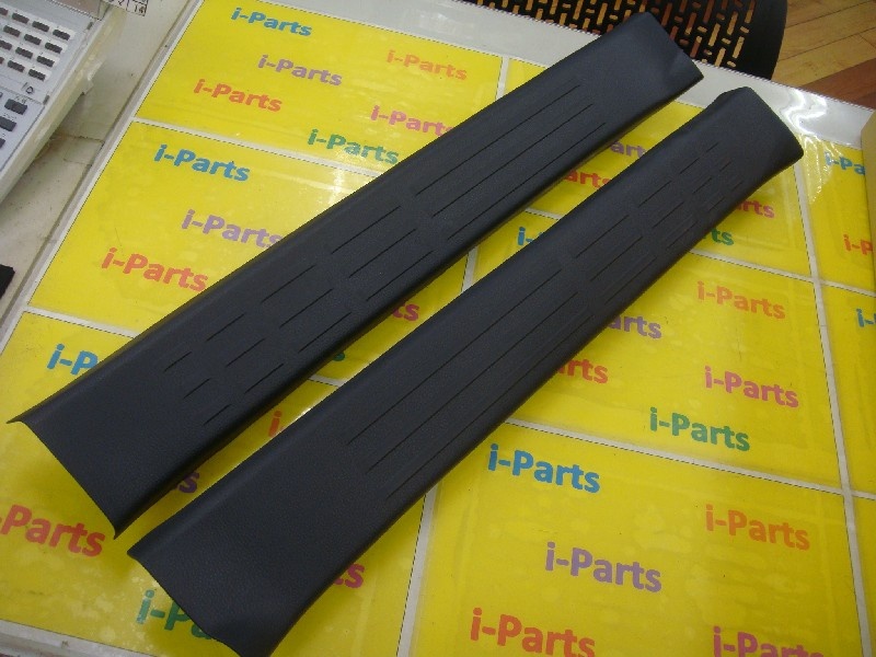 Toyota - Genuine Land Cruiser 250 scuff plates (left and right)