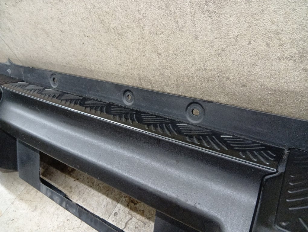 Suzuki - Used! Genuine rear bumper for Suzuki Jimny Sierra (JB74W