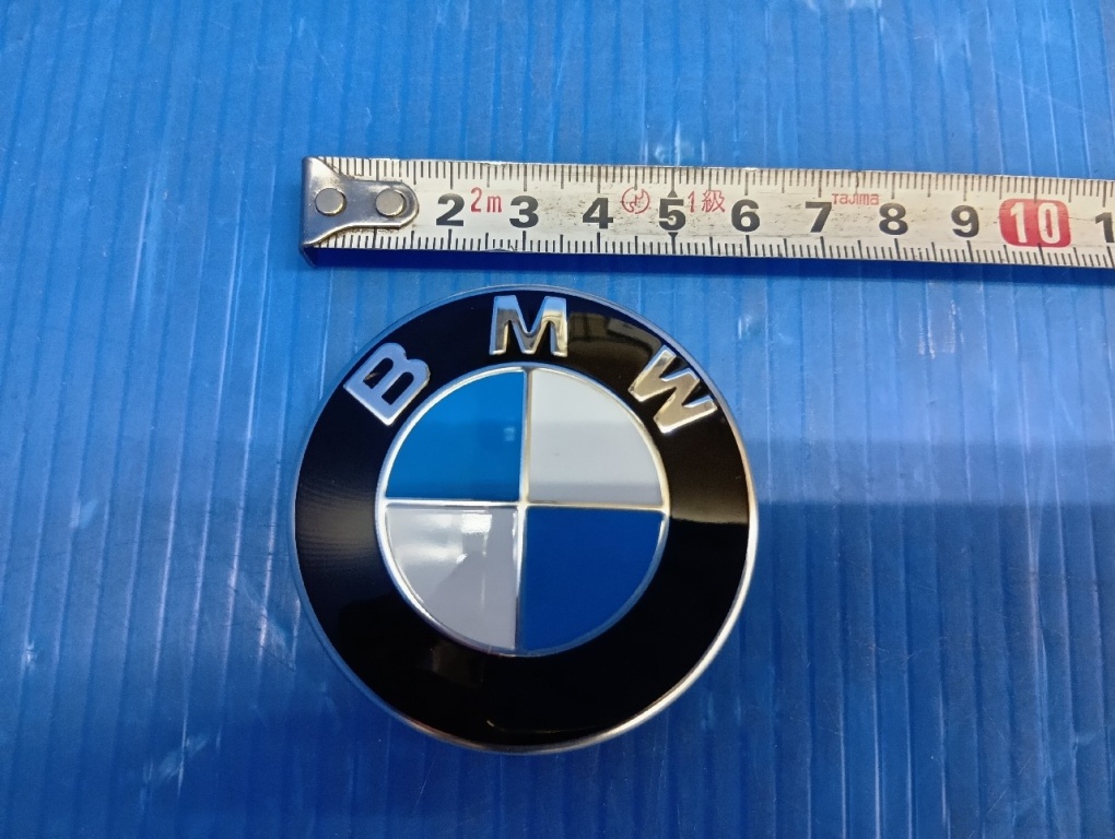 BMW - Unused! BMW genuine wheel cap (56mm)