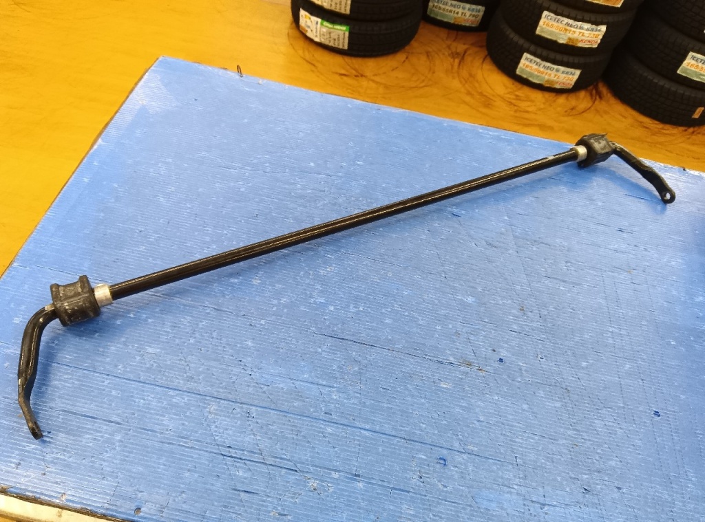 Subaru - Levorg (VN5) genuine rear stabilizer