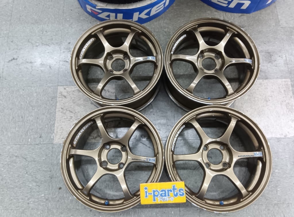 Yokohama - ADVAN RG? 15-inch aluminum wheels (4 wheels)