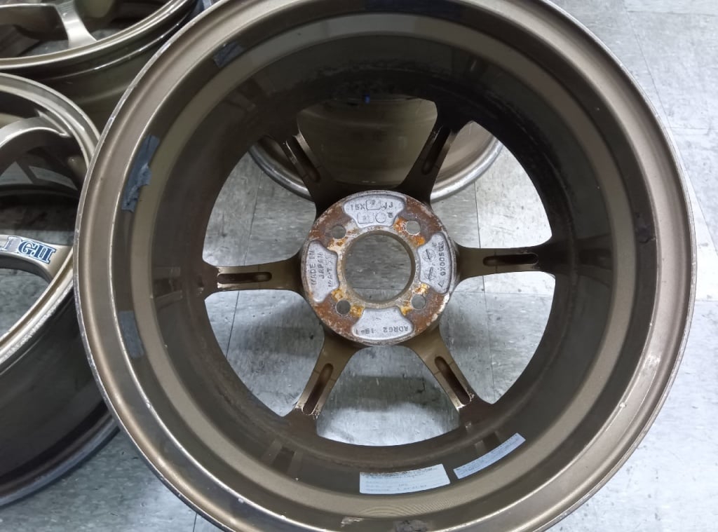 Yokohama - ADVAN RG? 15-inch aluminum wheels (4 wheels)