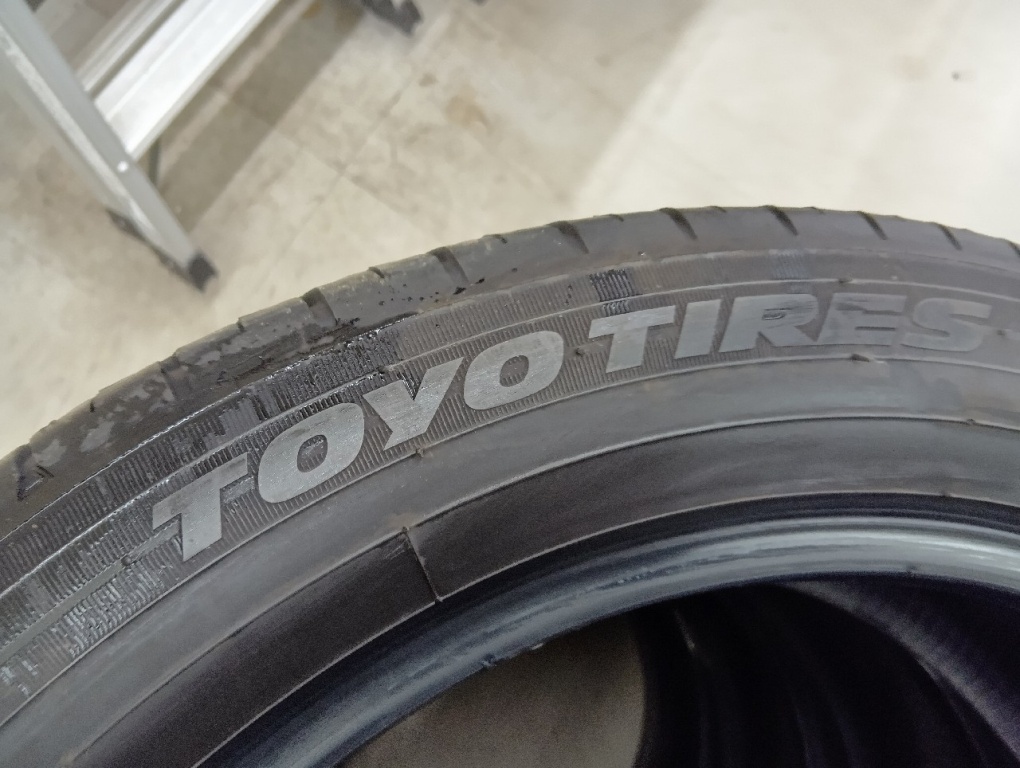 Toyo - Used tires (205/55R17) 6.5mm, set of 4