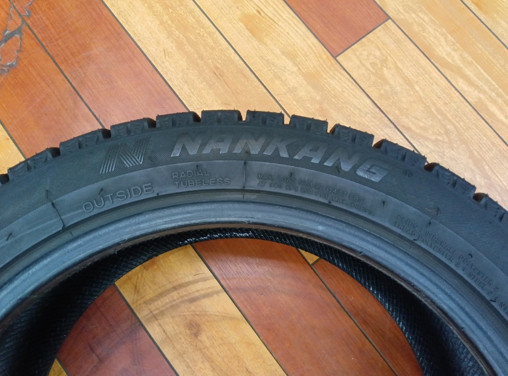 Nankang - Two used studless tires WS-1 (225/45R17)