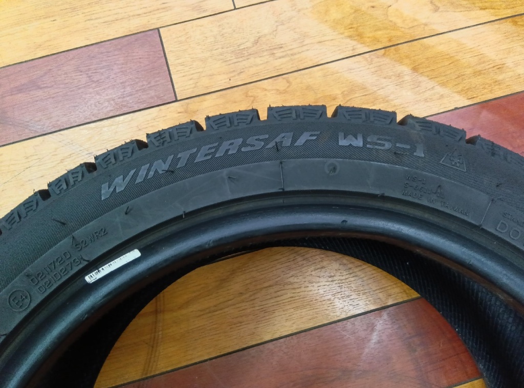 Nankang - Two used studless tires WS-1 (225/45R17)