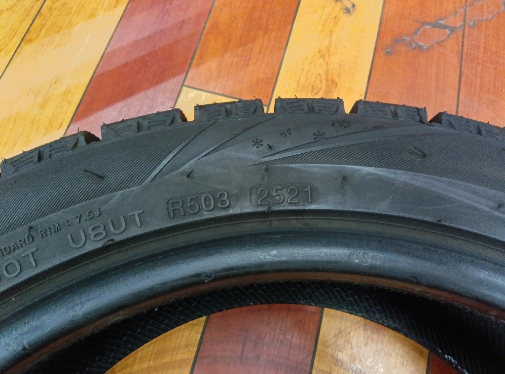 Nankang - Two used studless tires WS-1 (225/45R17)