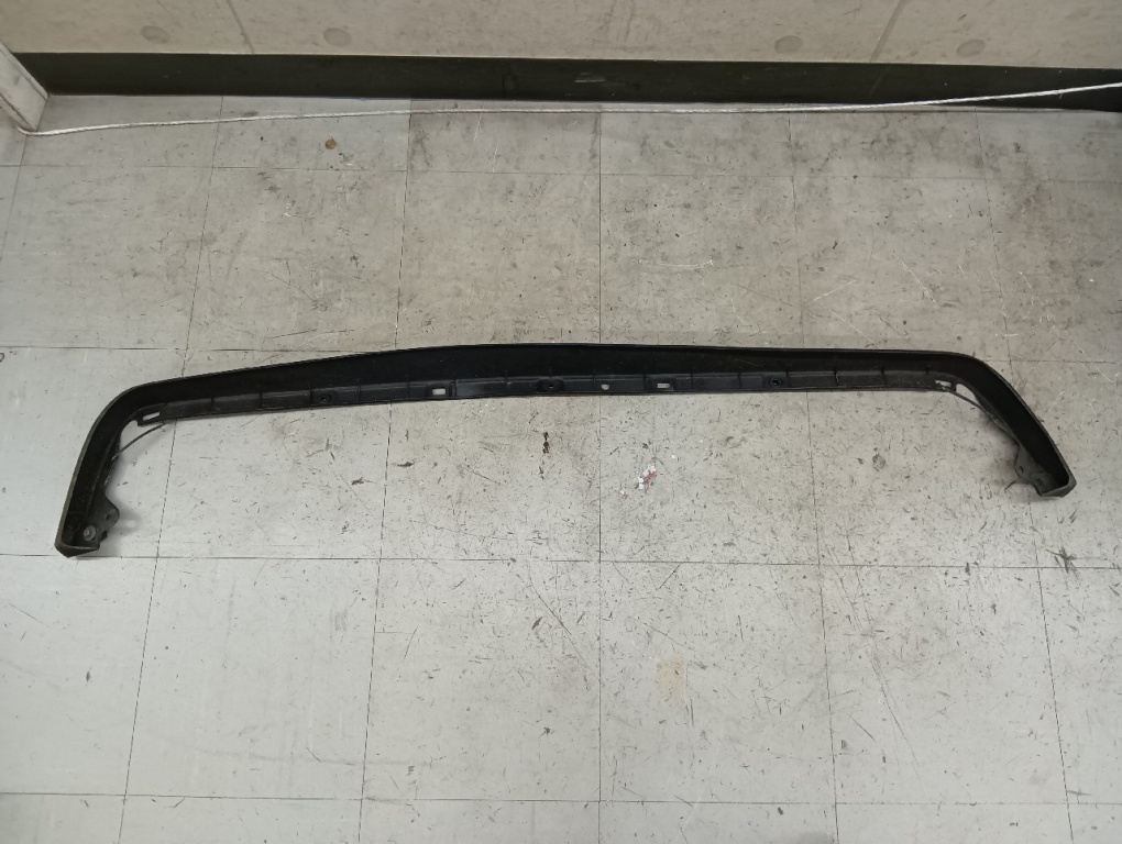Volkswagen - Poor condition! Genuine Golf 2 front lip spoiler