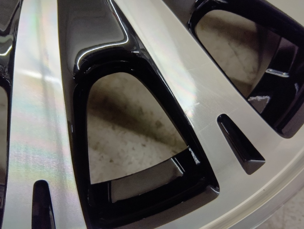 Honda - N-BOX Custom genuine / 15-inch aluminum only?