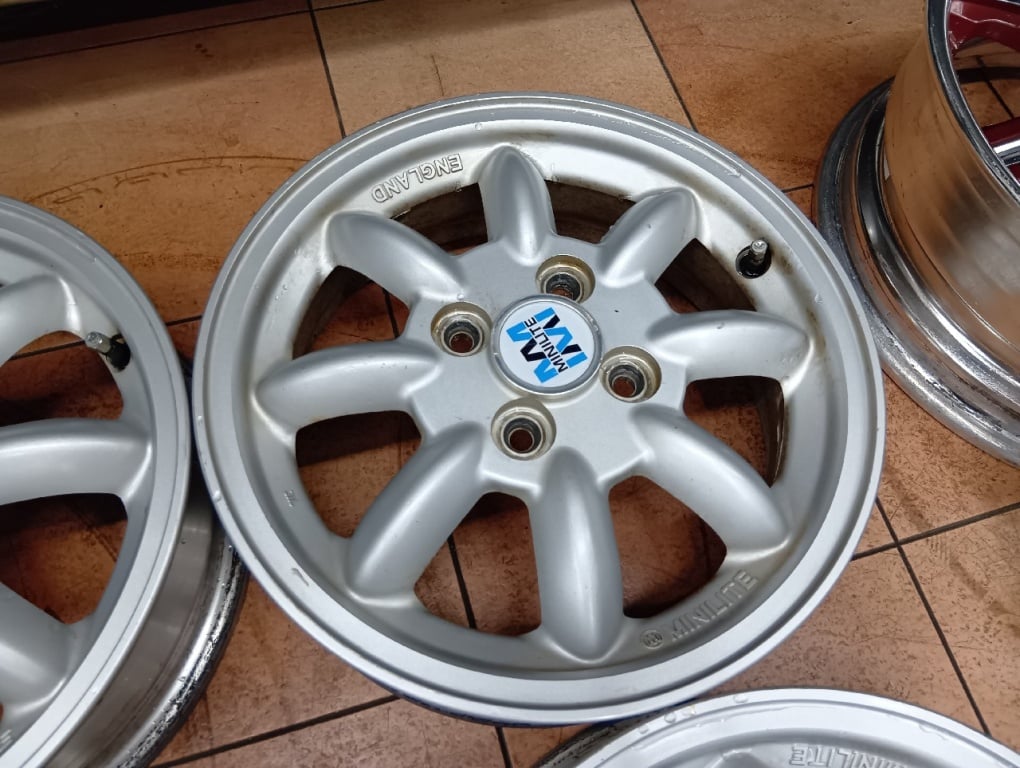Daihatsu - Daihatsu Genuine Mini Light/14-inch wheels (4 wheels)