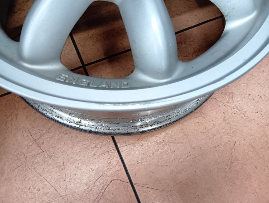 Daihatsu - Daihatsu Genuine Mini Light/14-inch wheels (4 wheels)