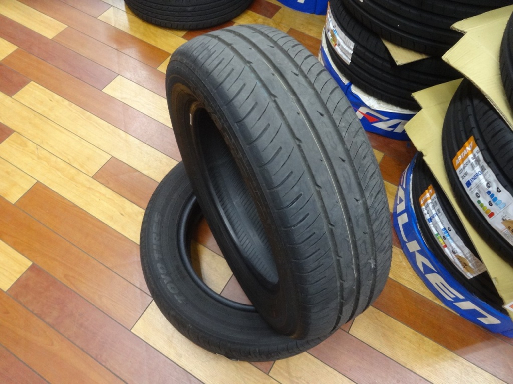 Toyo - Two used J67 tires (185/65R15) - Nengun Performance