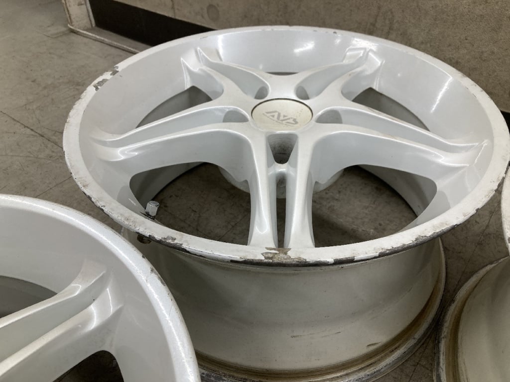 Yokohama - AVS VS5/17-inch aluminum set of 4