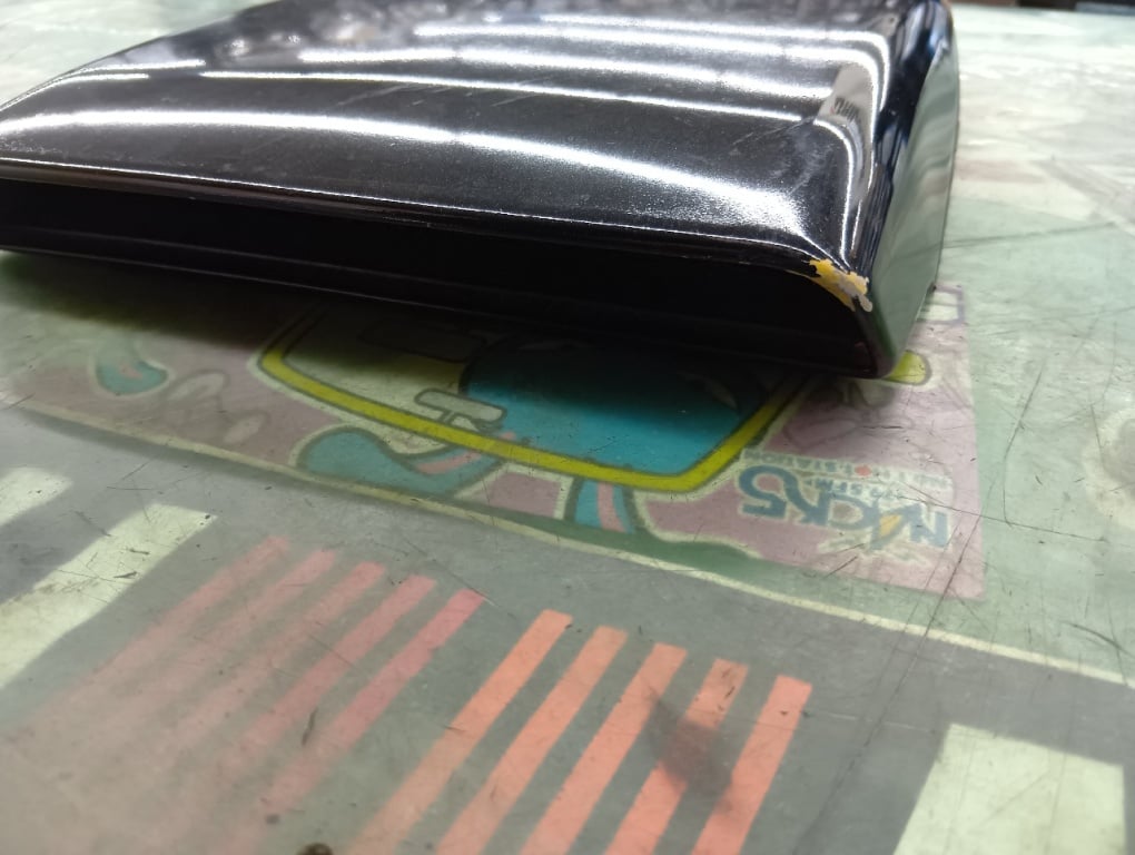 Daihatsu - Modified! Genuine bonnet duct for Mira Turbo (L70S)