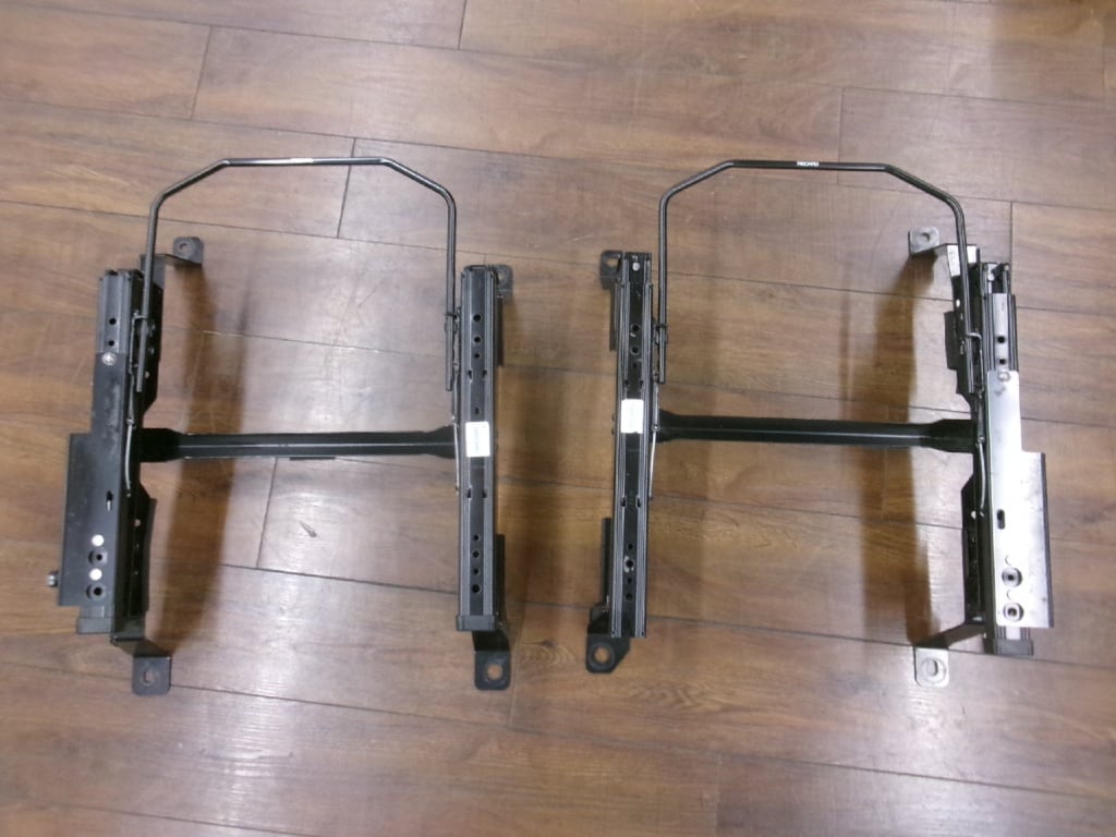 Recaro - Used Recaro seat rails (left and right set) for Estima HV