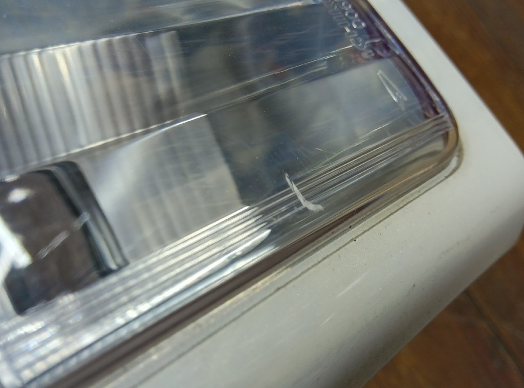 Daihatsu - Move Custom (L175S) genuine tail lenses (left and right)