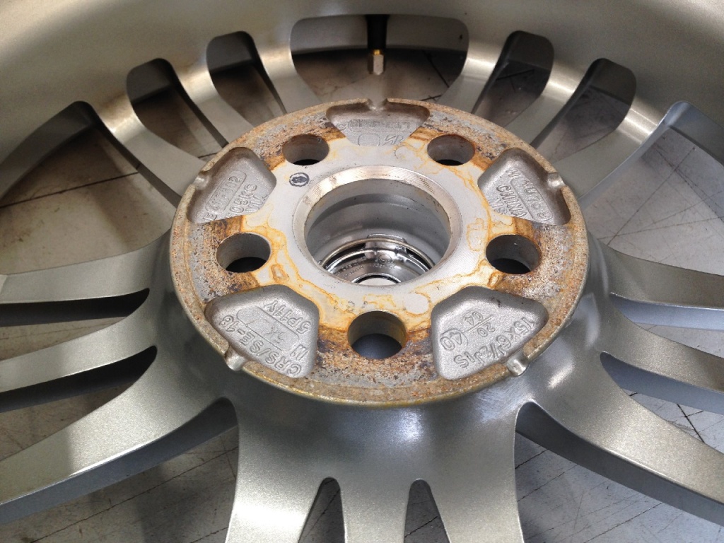 Bridgestone - Ecoform/New studless 15-inch tires, set of 4