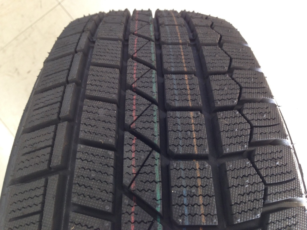 Bridgestone - Ecoform/New studless 15-inch tires, set of 4