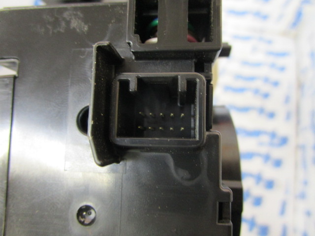 Daihatsu - Mira e:S (LA360S) genuine wiper unit