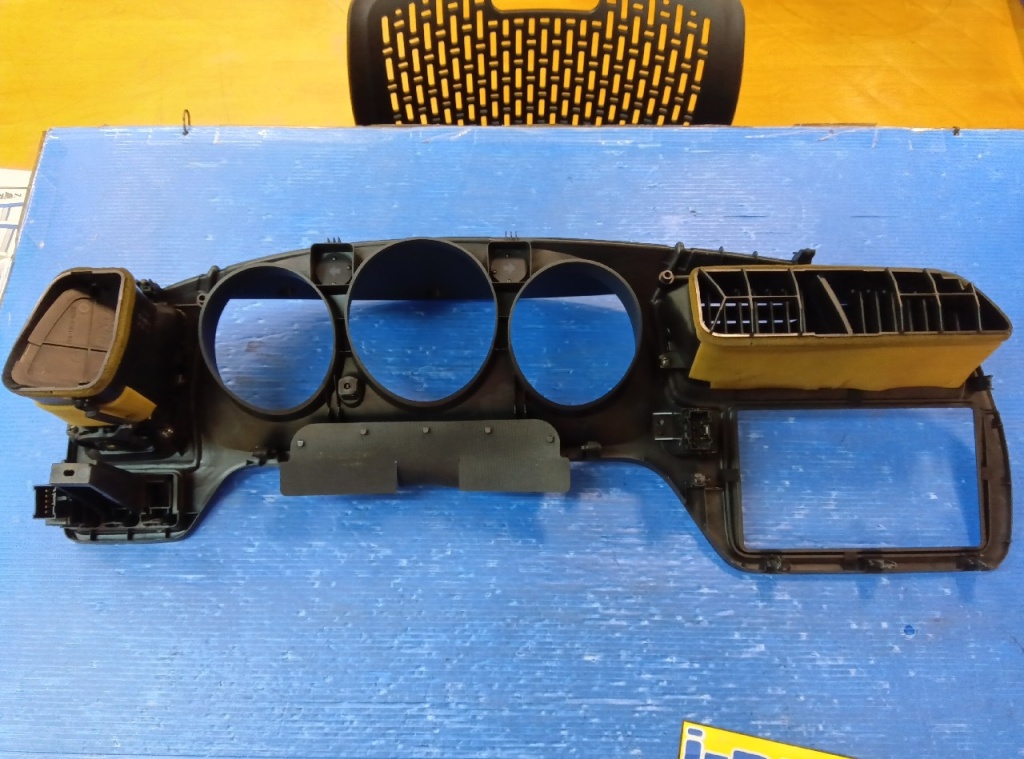 Honda - Torneo (CF4) genuine meter panel