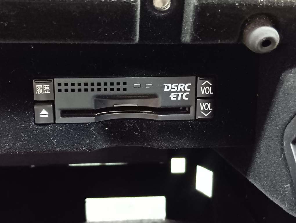 Lexus - LS460 (USF40) late model genuine glove box