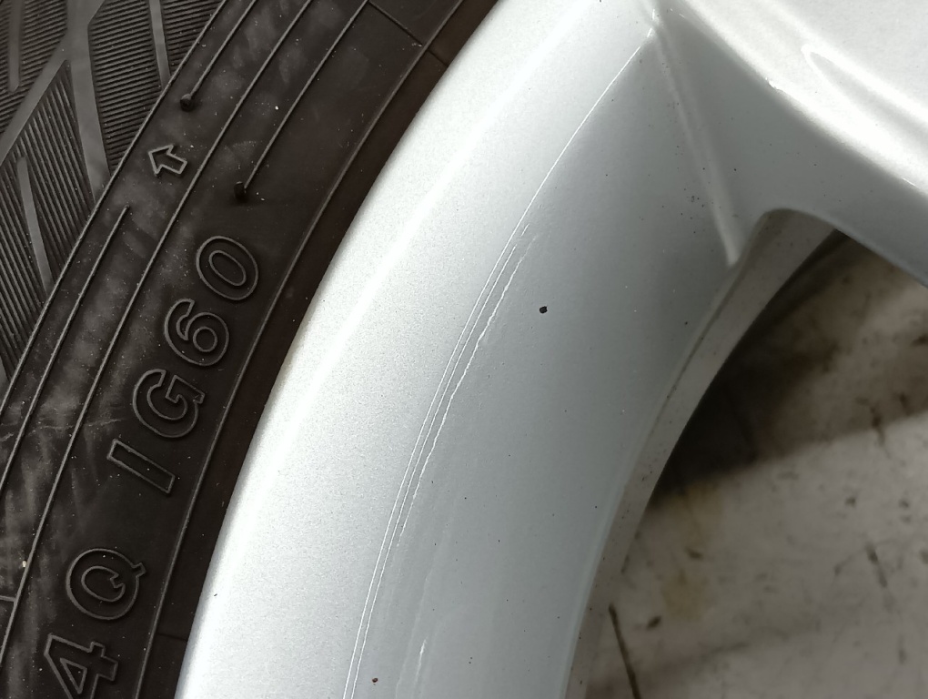 Audi - Audi A1 Genuine YH15-inch Studless Tires (Set of 4)