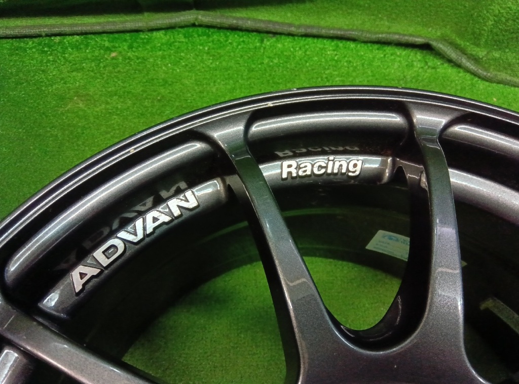 Yokohama - Damaged! ADVAN RZ 16-inch wheels (set of 2)