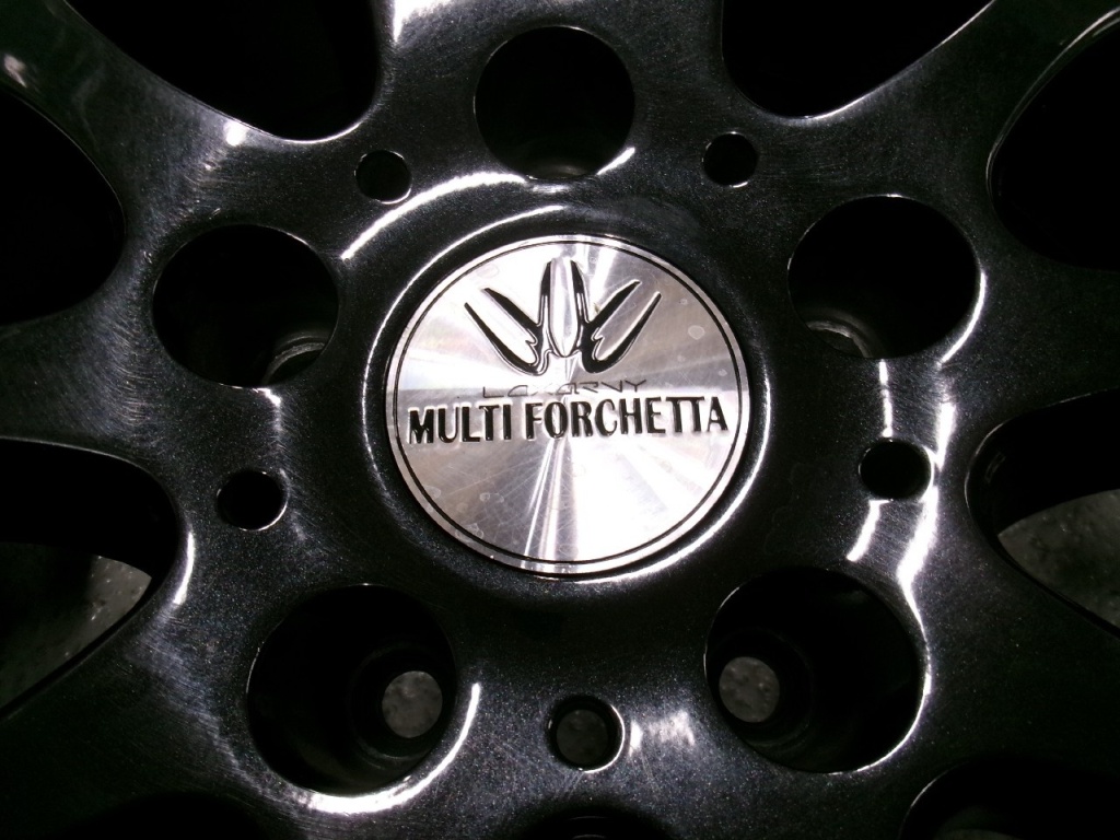 BADX - Multi Forketta / Brand new 18-inch tires, set of 4