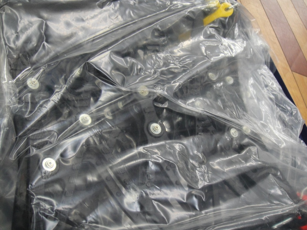 Autobacs - Unused! Non-metallic tire chains (ST10)