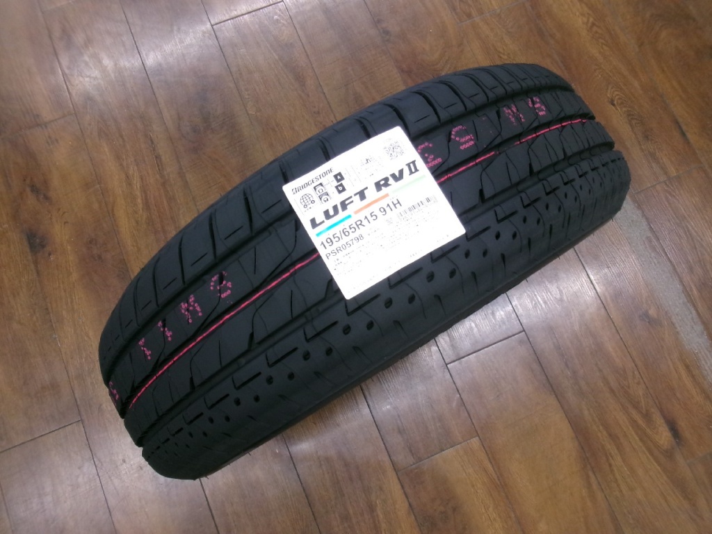 Bridgestone - New LUFT RV2 tires (195/65R15) - Nengun Performance