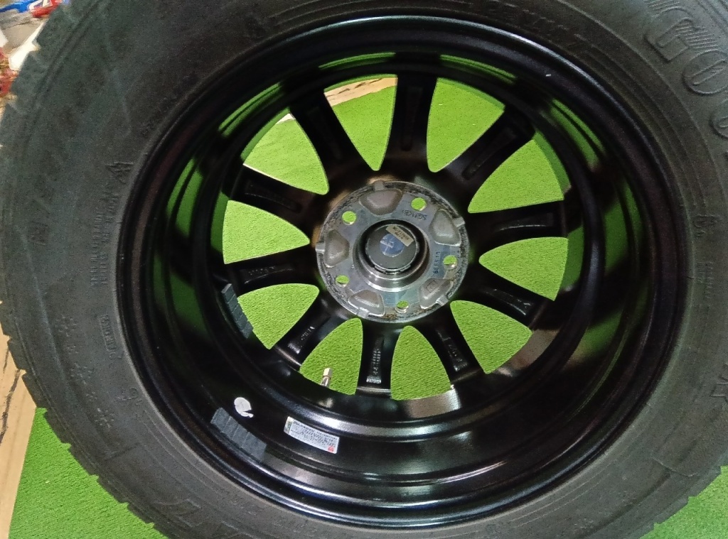 BADX - DOS/GY 15-inch studless tires (set of 4)
