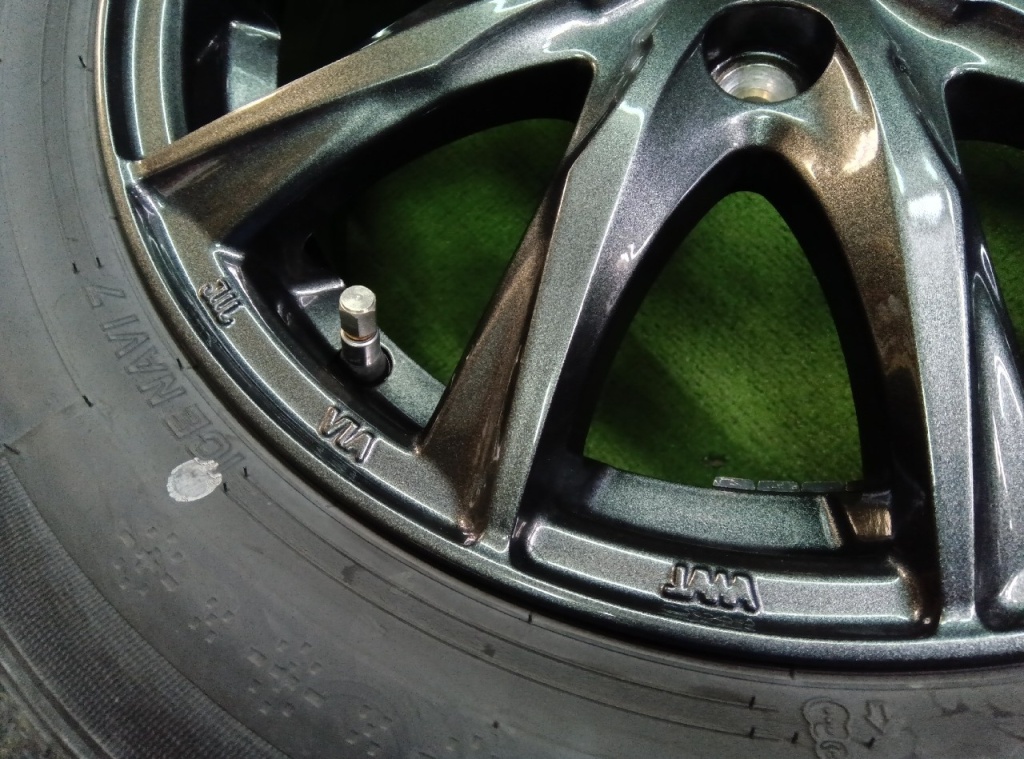 BADX - DOS/GY 15-inch studless tires (set of 4)