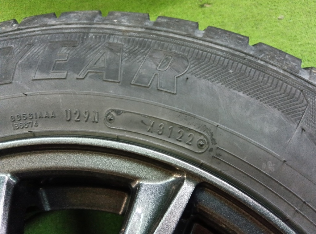 BADX - DOS/GY 15-inch studless tires (set of 4)