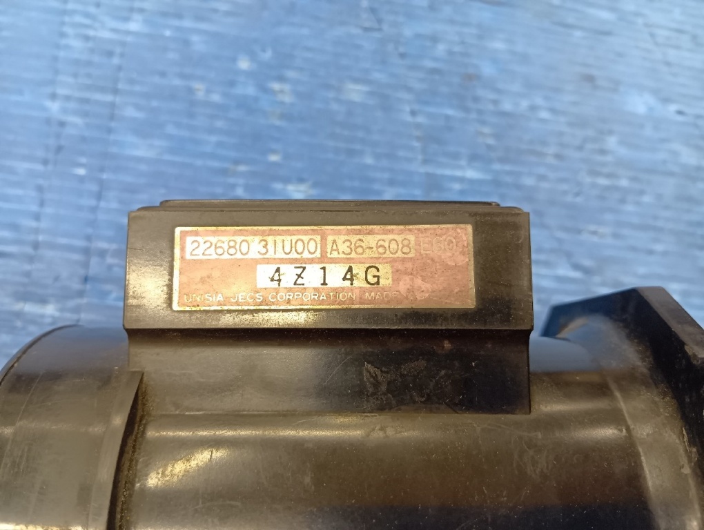 Unknown - Nissan Motor Co., Ltd. - Skyline (ER34) genuine air flow sensor