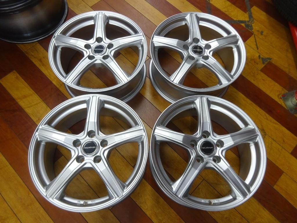 BRIDGESTONE BALMINUM 17インチホイール4個セット ブリヂストン バルミナ 17インチ（アルミホイール）（本数：4本セット タイヤ・ホイール