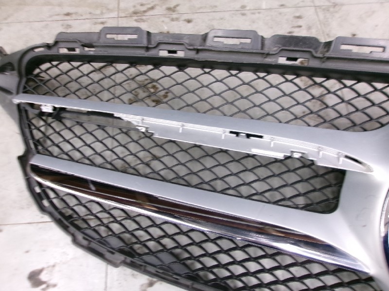 Benz - For parts! Genuine Mercedes-Benz (W205) grille