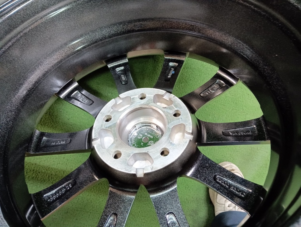 BADX - DOS/BS 16-inch studded tires (set of 4) - Nengun Performance