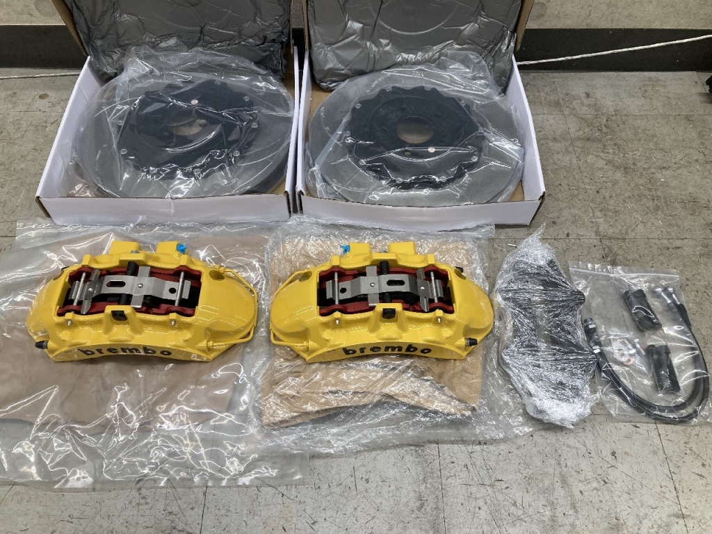 Brembo - 6-pot Brembo front calipers for Fairlady Z33 - Nengun