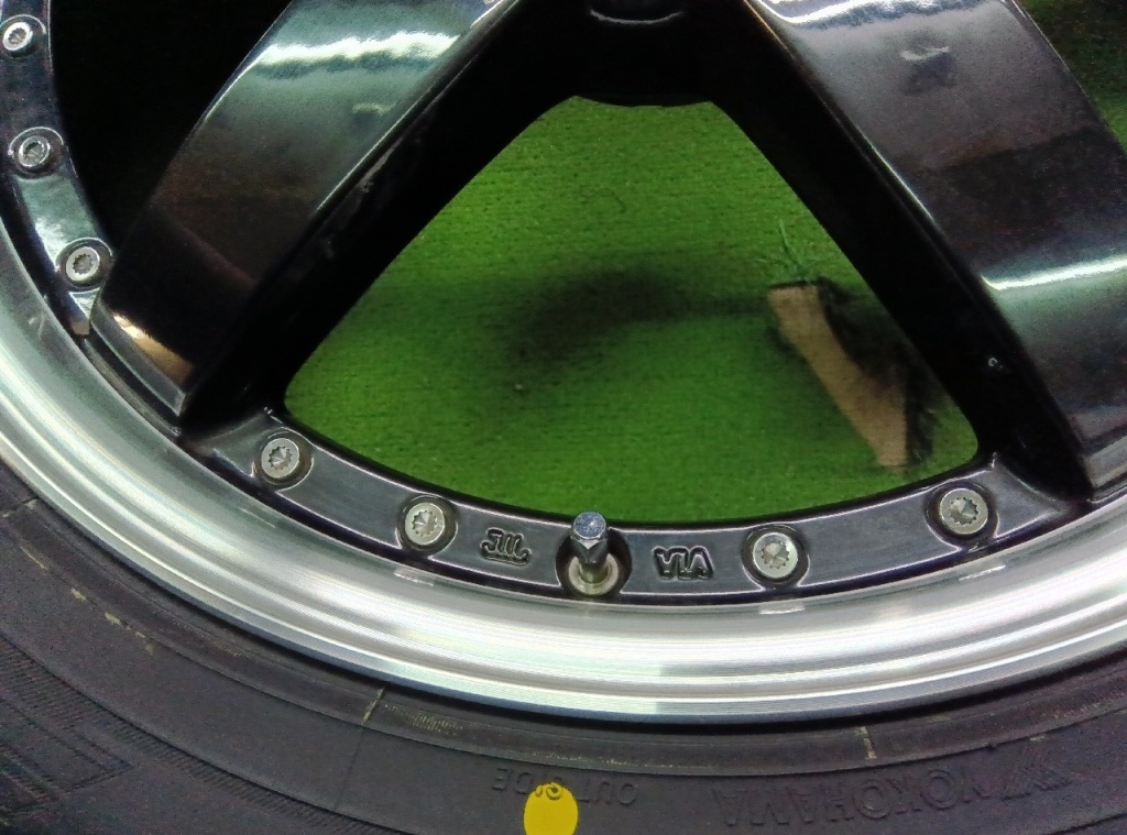 BADX - 632 Glaster Five / YH 19-inch set of 4