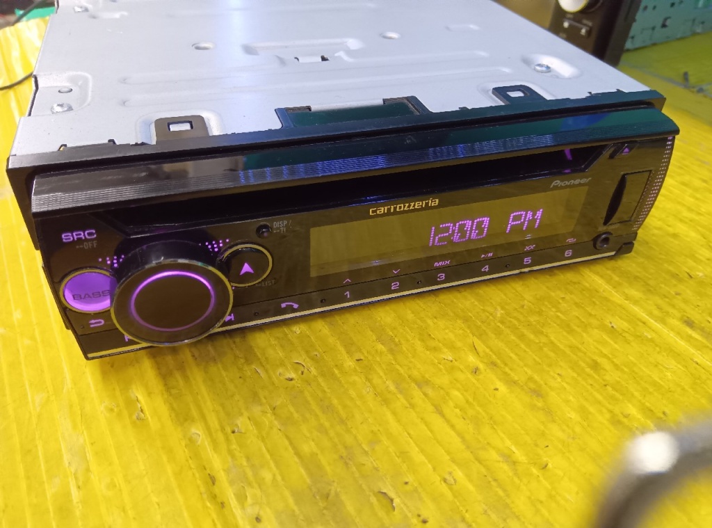 Carrozzeria - AV main unit (DEH-5600) - Nengun Performance