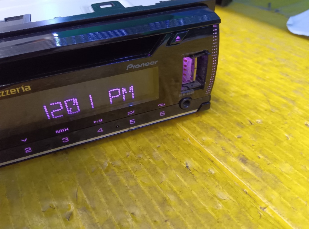 Carrozzeria - AV main unit (DEH-5600) - Nengun Performance