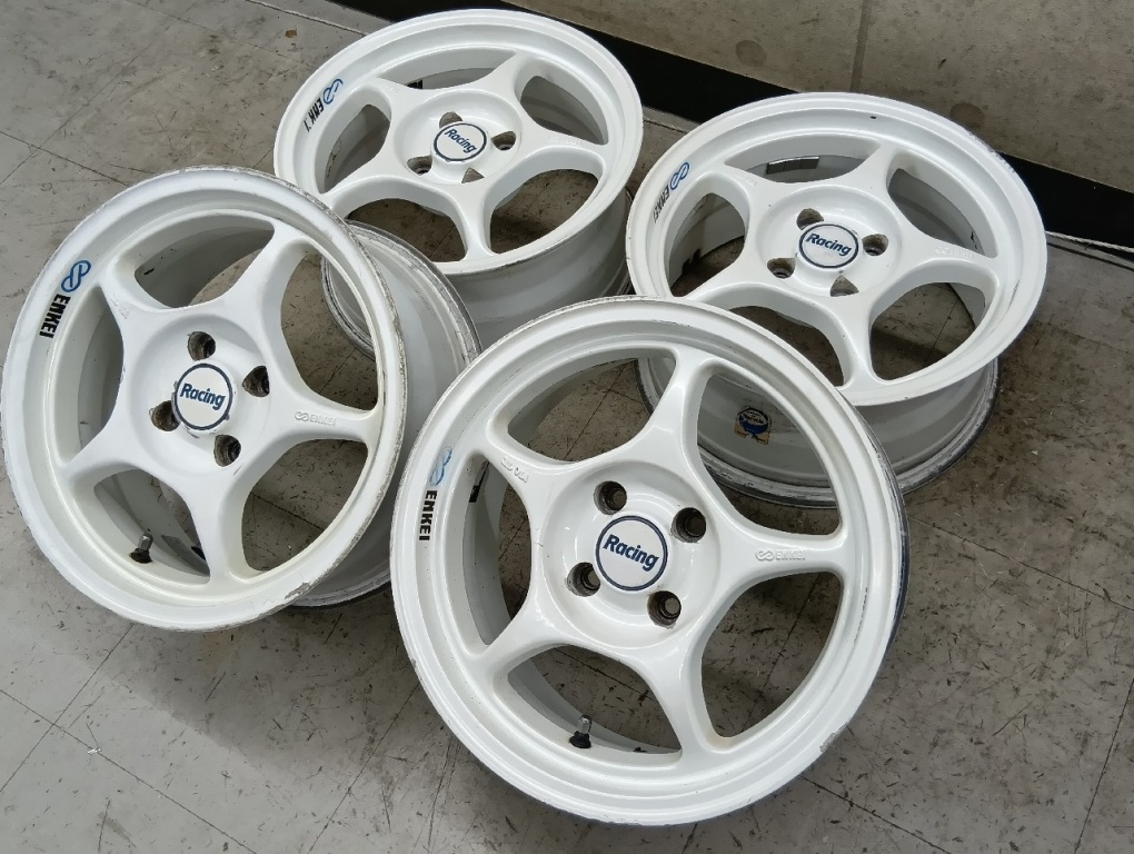 ENKEI - ENKEI RP01/15-inch aluminum wheel set (4 wheels) - Nengun