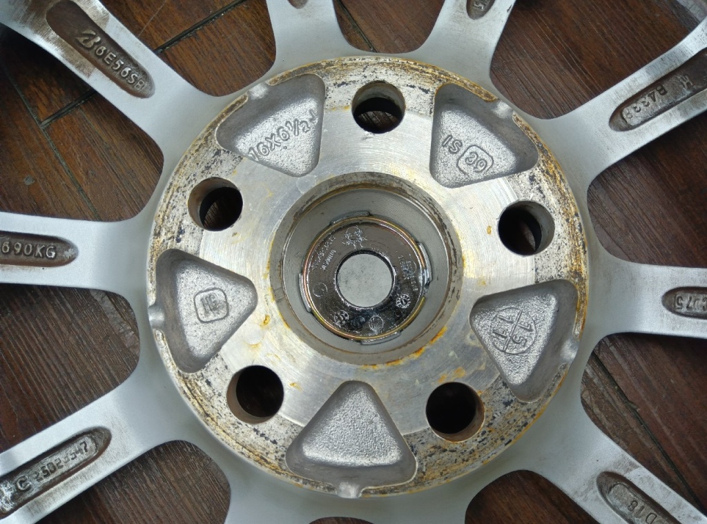 Bridgestone - EcoForm 16-inch wheels (set of 4) - Nengun Performance
