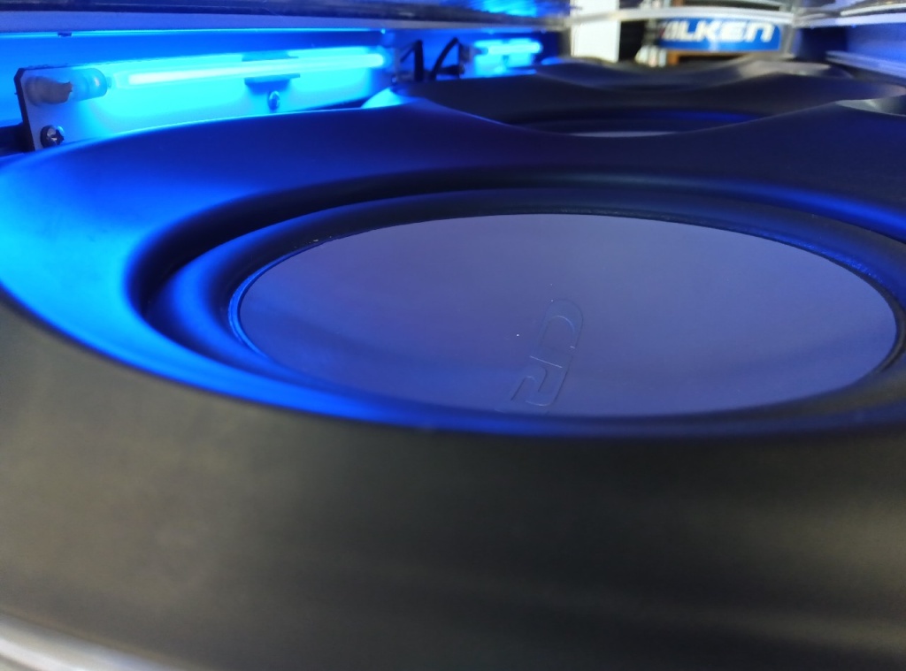Alpine - Amplifier-equipped subwoofer (SWE-1900) - Nengun Performance