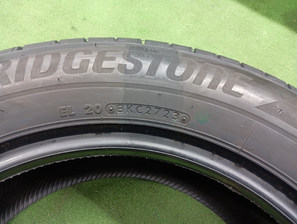 Bridgestone - Four unused PX-RV tires (205/60R16) - Nengun Performance