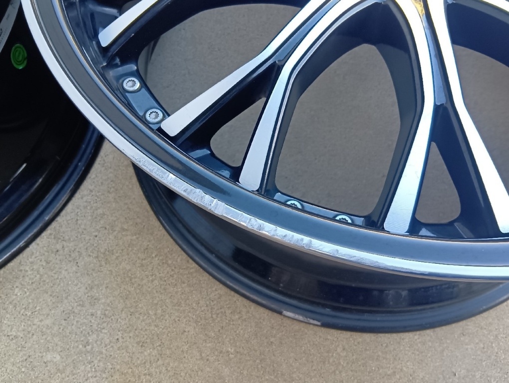 BADX - Roxani Zabertex / 20-inch aluminum wheels (set of 4)
