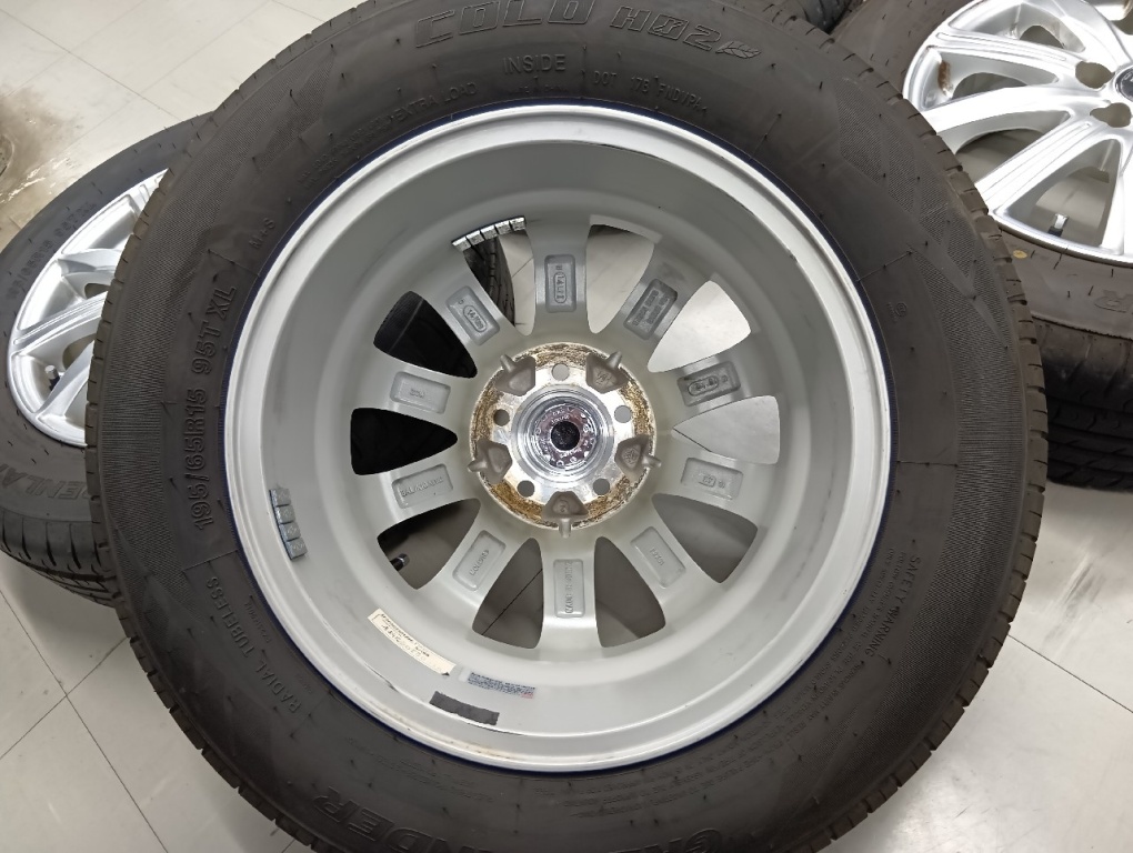 BRIDGESTONE BALMINUM 18インチ USED 4本引取り限定 Bridgestone - BALMINUM/Overseas-made 15-inch set of 4 wheels