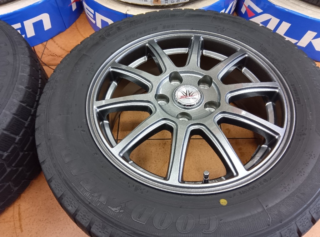 BADX - Roxani Sport/GY 16-inch studless tires (set of 4)